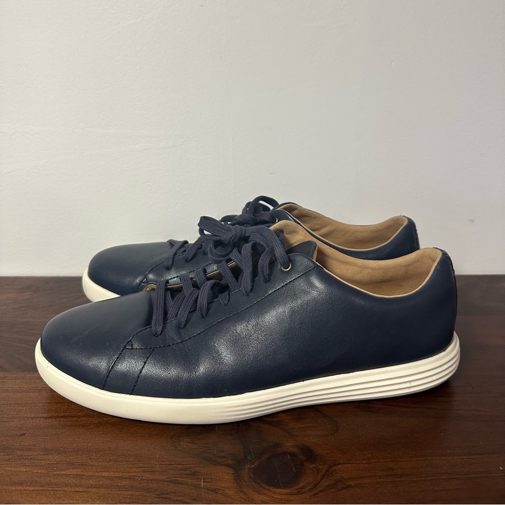 Cole Haan Grand Crosscourt II Size 11 Sneaker Navy Leather